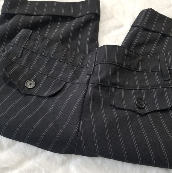 L.e.i. Black/White Striped Shorts Size 11 - Picture 7 of 10